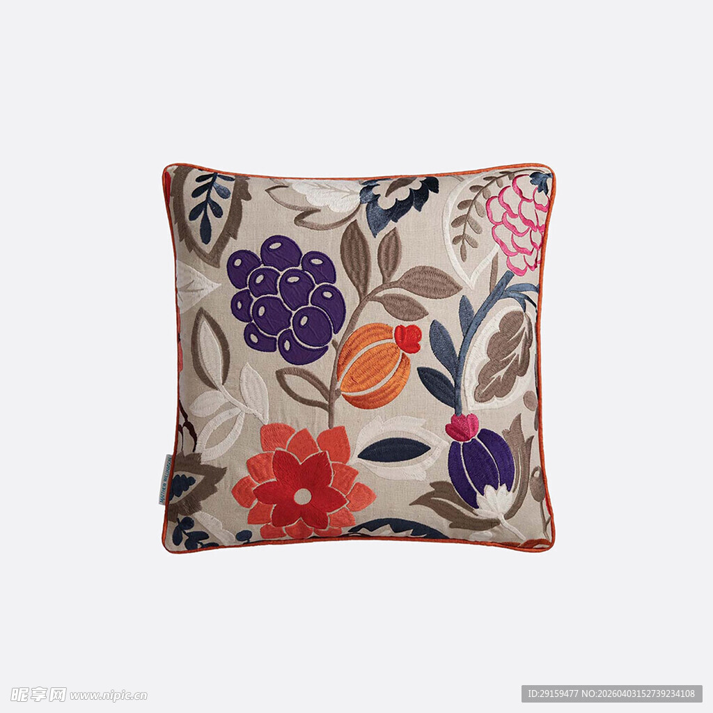 花卉图案抱枕