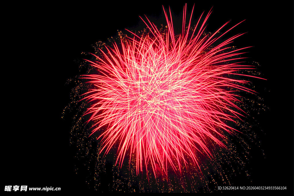 绚丽红色烟花绽放夜空