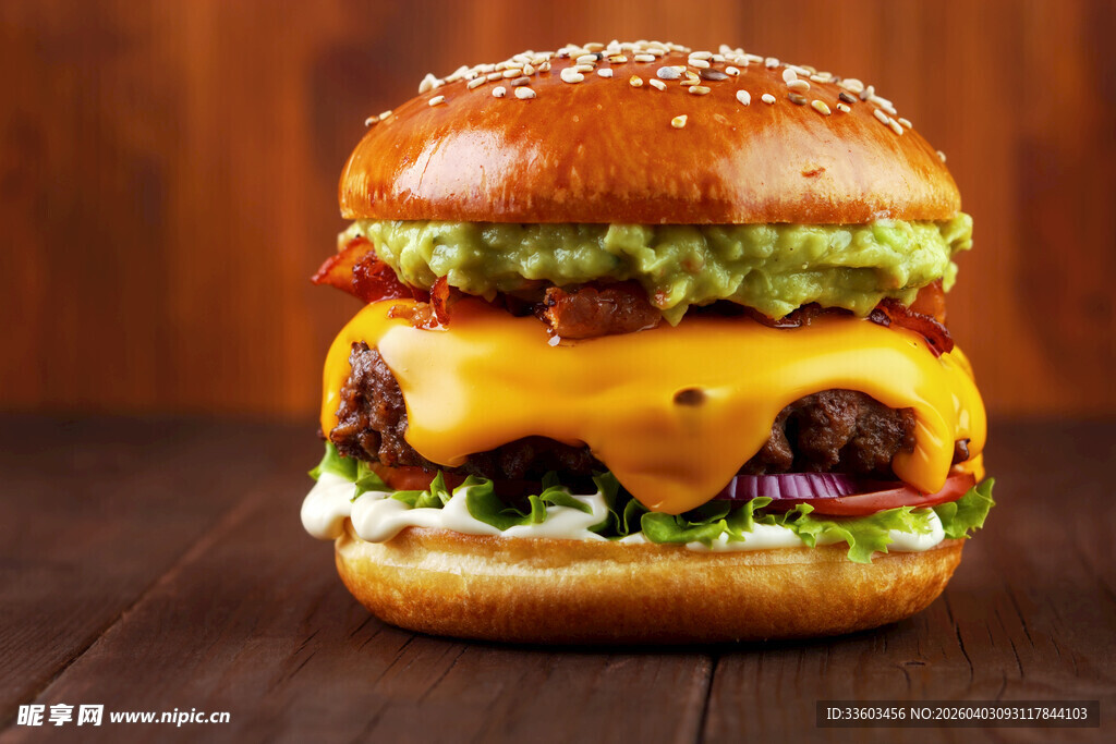 双层芝士牛肉汉堡