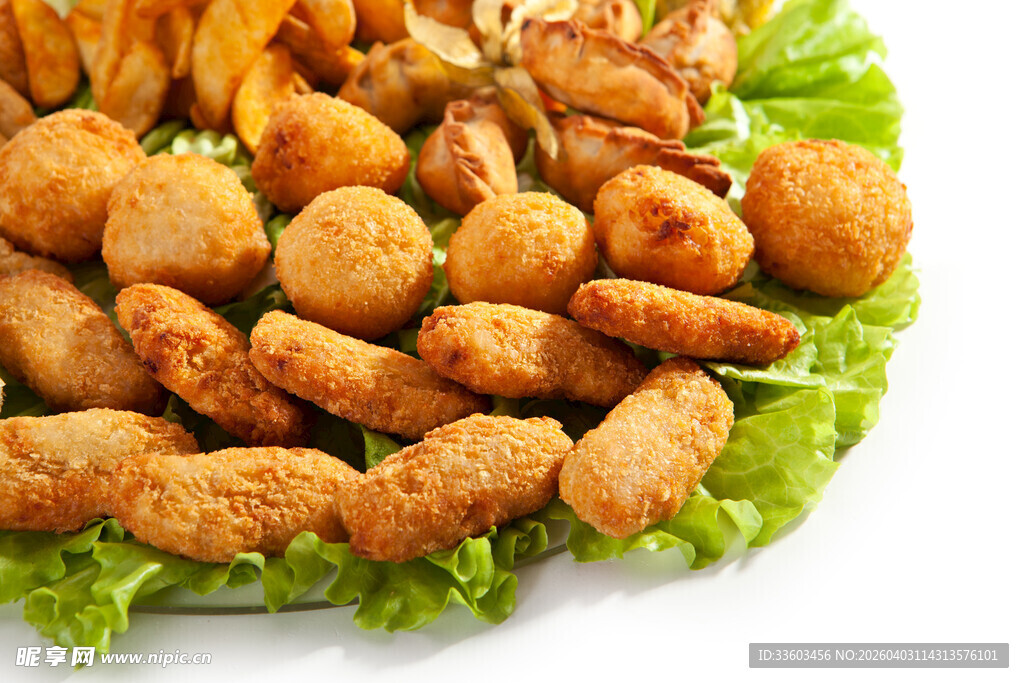 美味炸鸡块配薯条