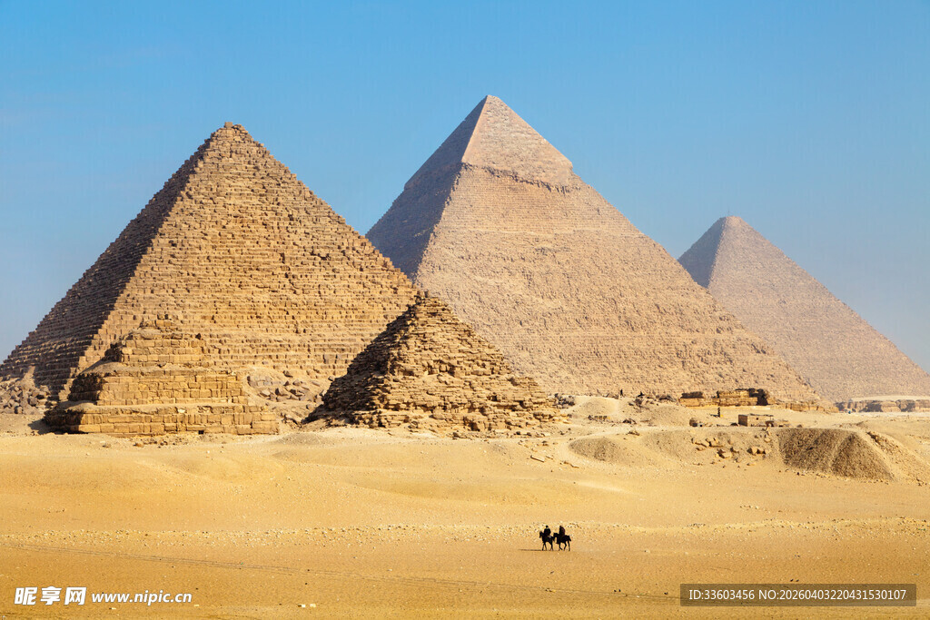 埃及金字塔壮丽景观