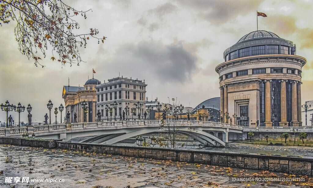 欧式河畔建筑景观