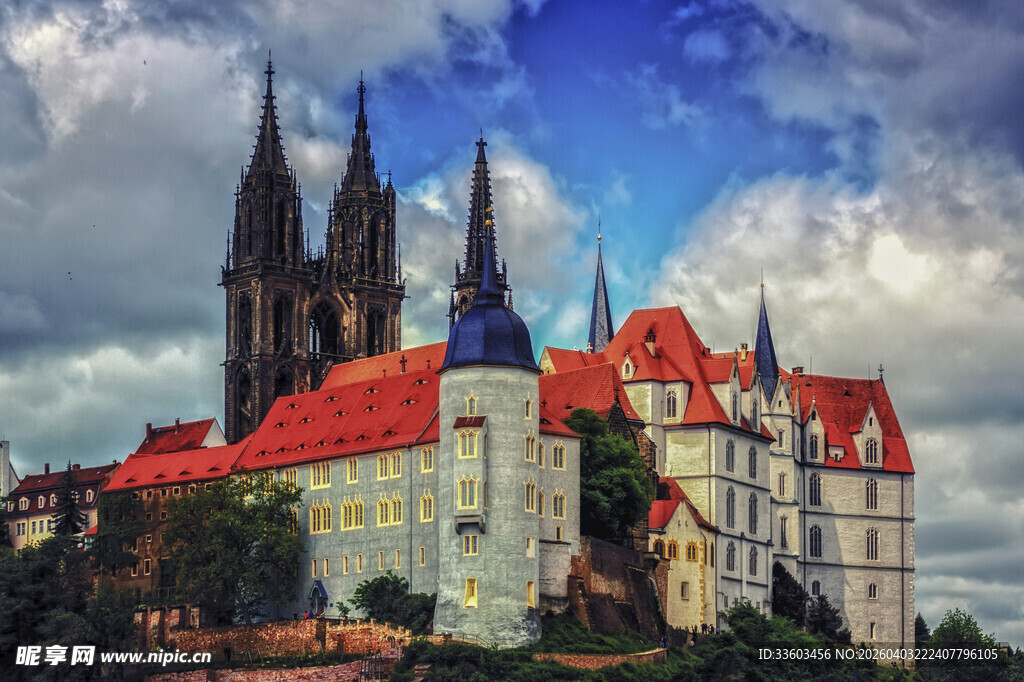 欧洲哥特式风格城堡景观