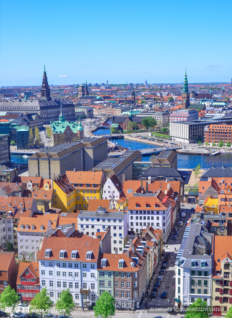 多彩城市建筑天际线景观