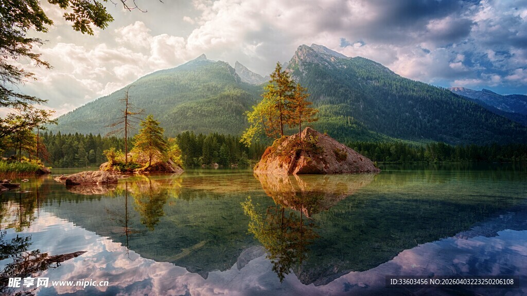 宁静山水间的自然美景