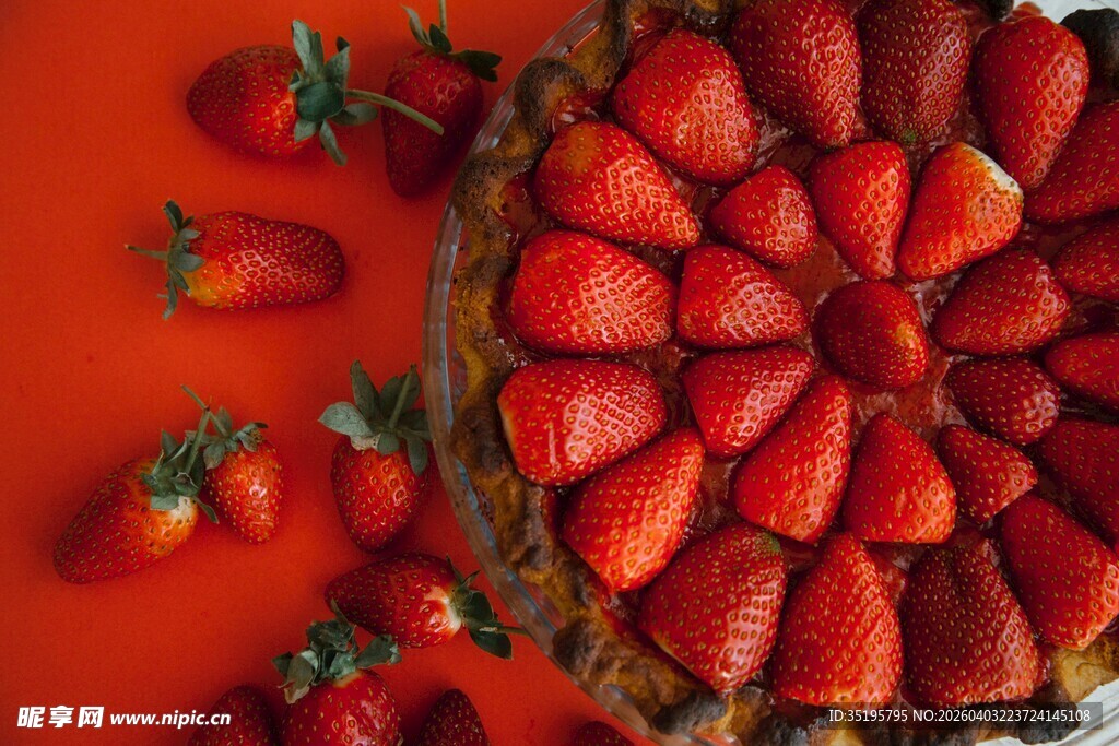 草莓派甜蜜诱人新滋味