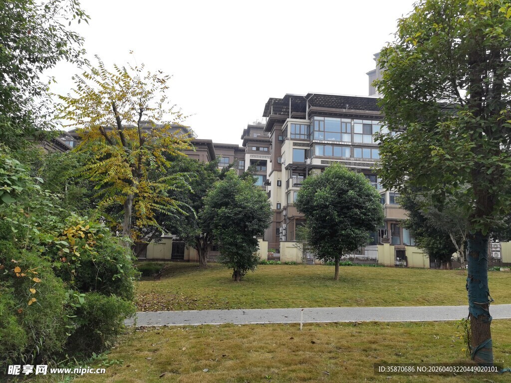 小区园林景观优美