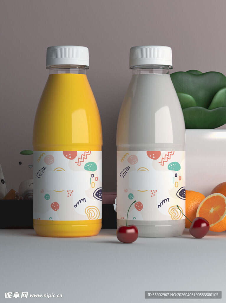 清新瓶装果汁色彩诱人