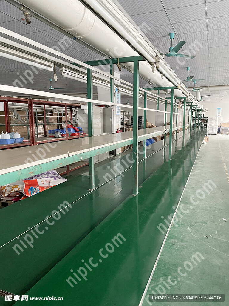 工厂流水生产线