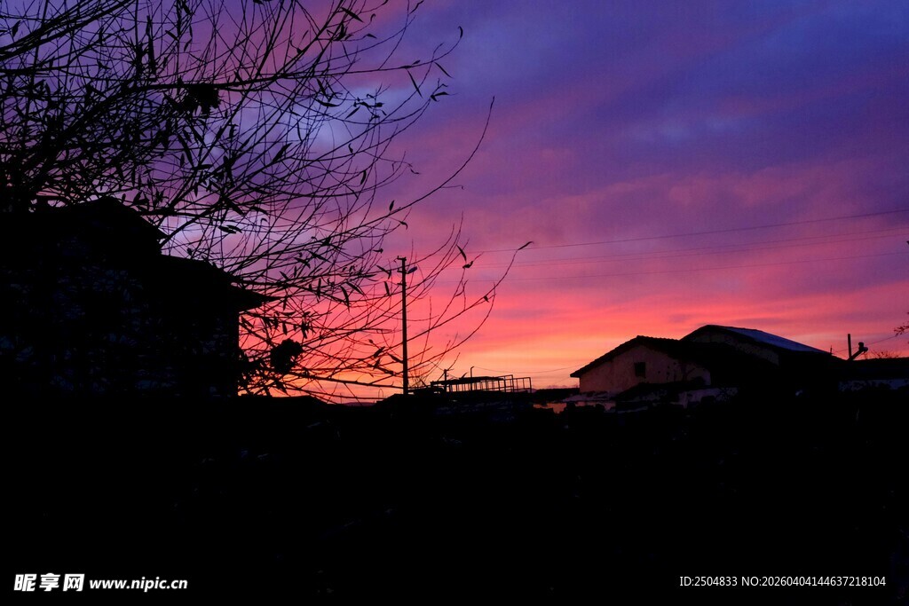 日落时分的美丽天空景色