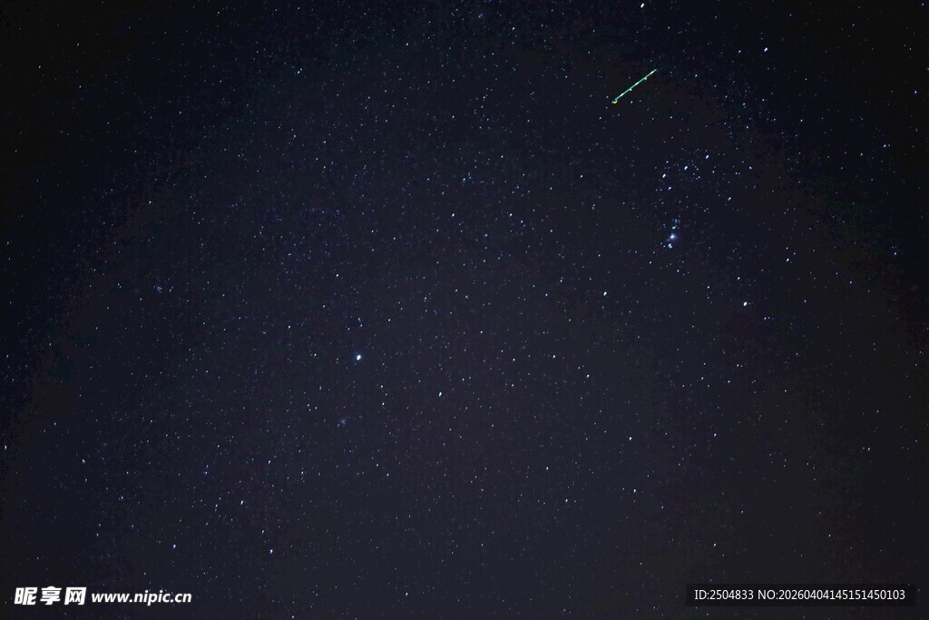 夜空繁星闪烁景象