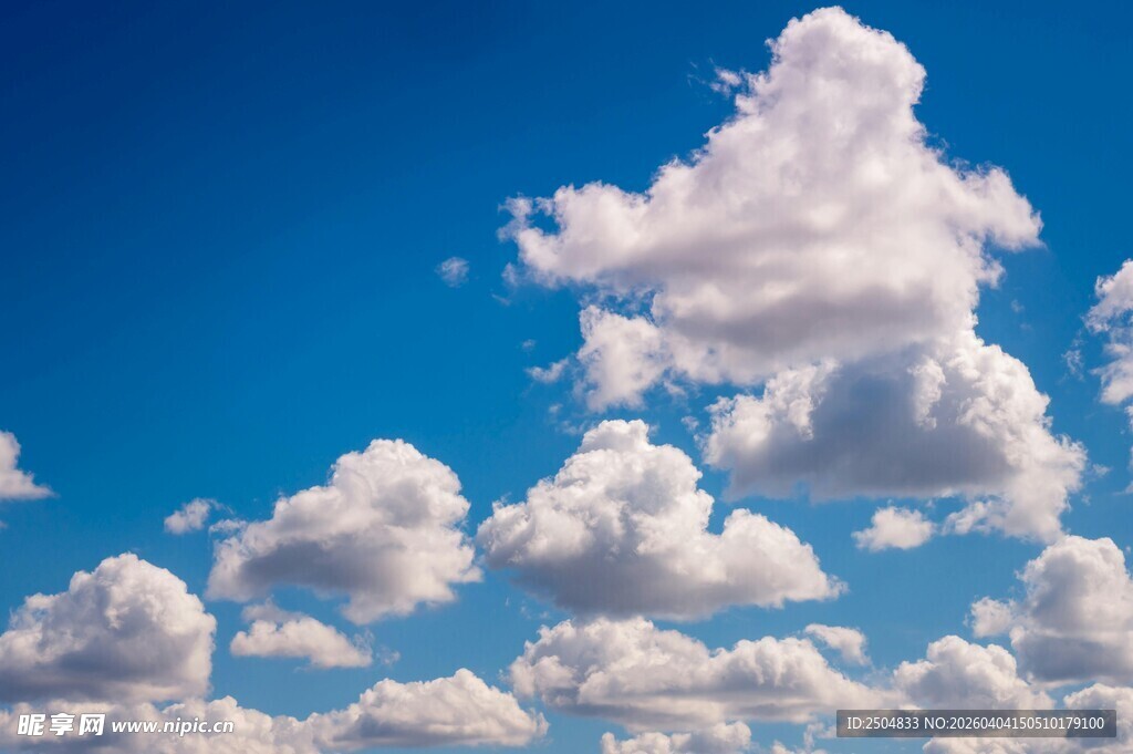 蓝天白云美景