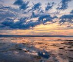 海边绝美日落天空倒影