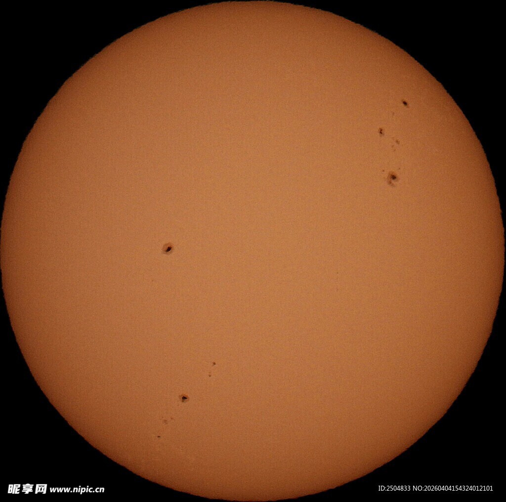 太阳表面及黑子特写