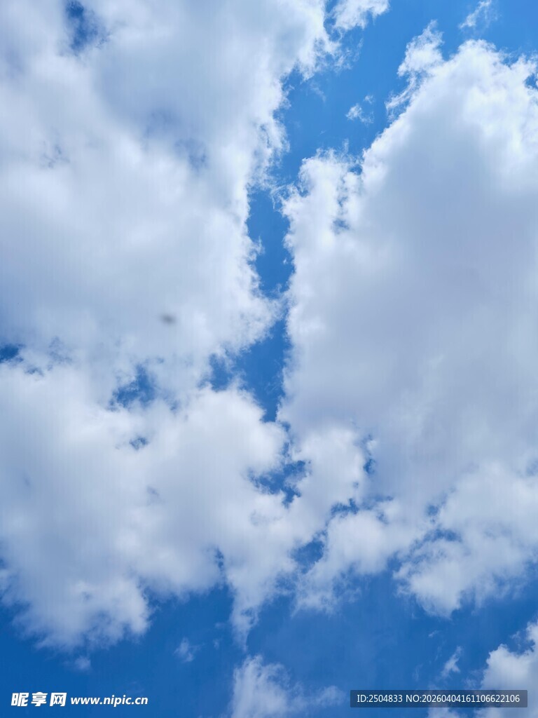 蓝天白云美景
