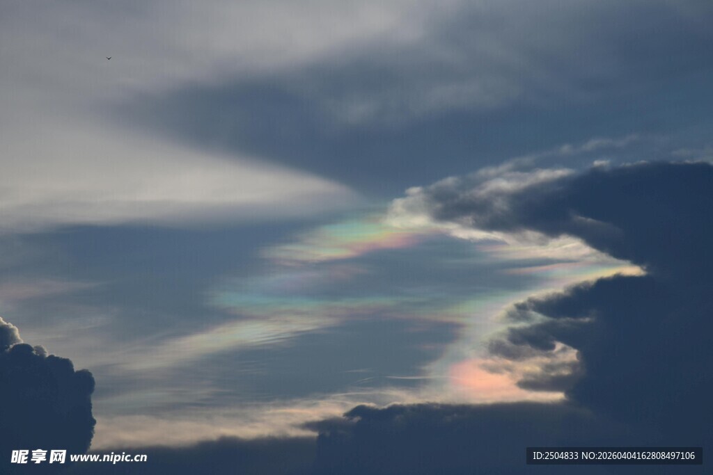 天空中的梦幻云彩