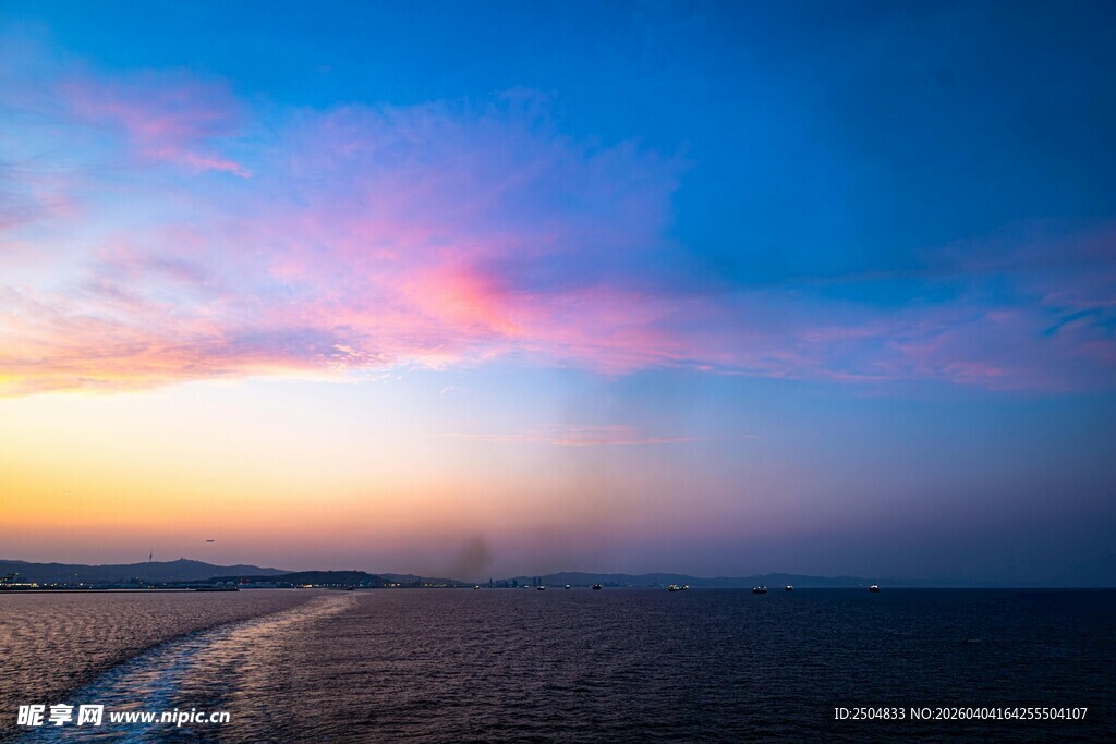 海边绝美日落天空景象