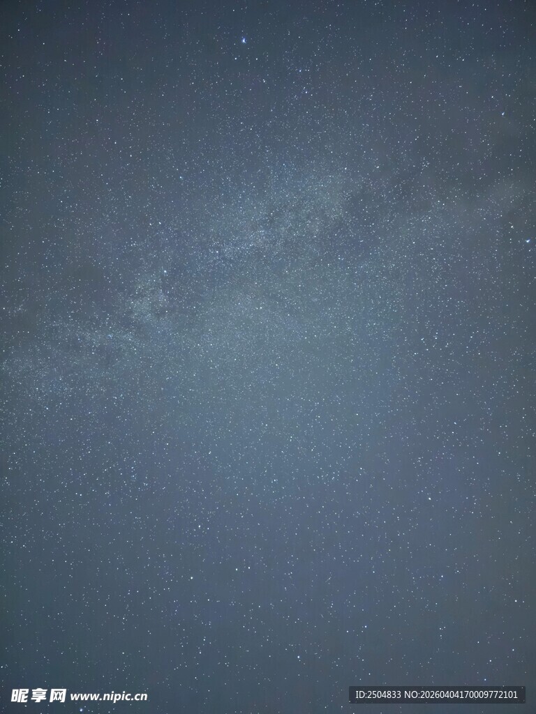 深邃夜空下的神秘星河