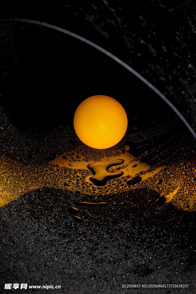 黑金风格星球景观图