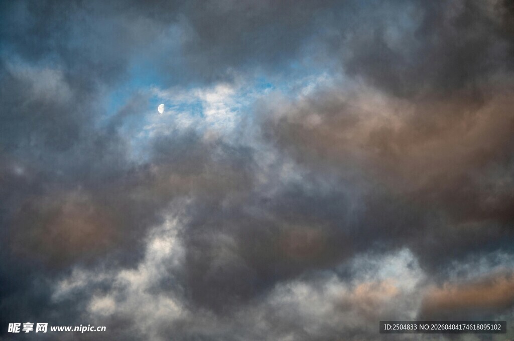 梦幻天空的绚丽云彩
