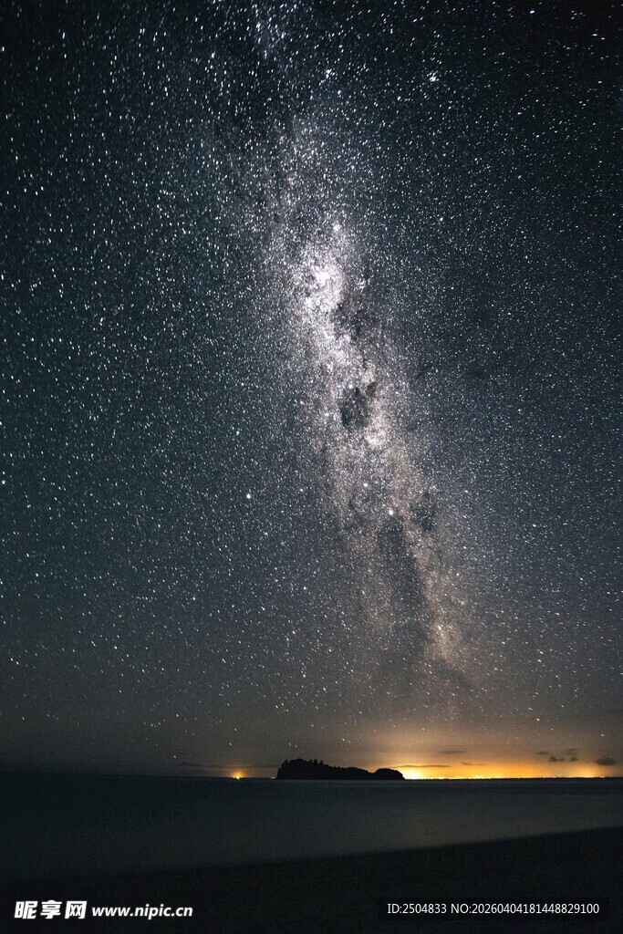 夜空下的璀璨星河