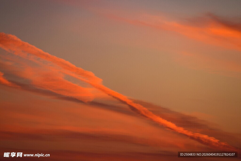 绚丽晚霞 天边的美丽画卷