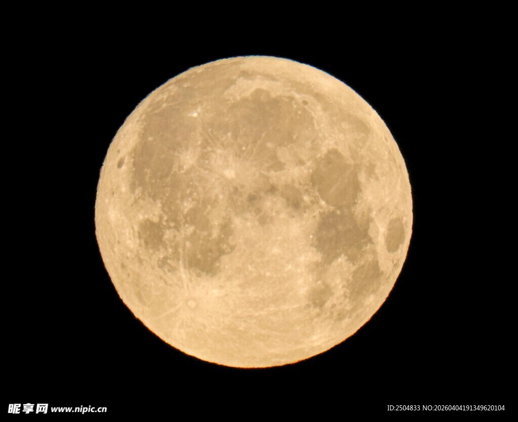 满月特写