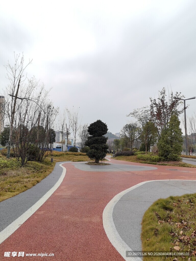 公园彩色步道景观