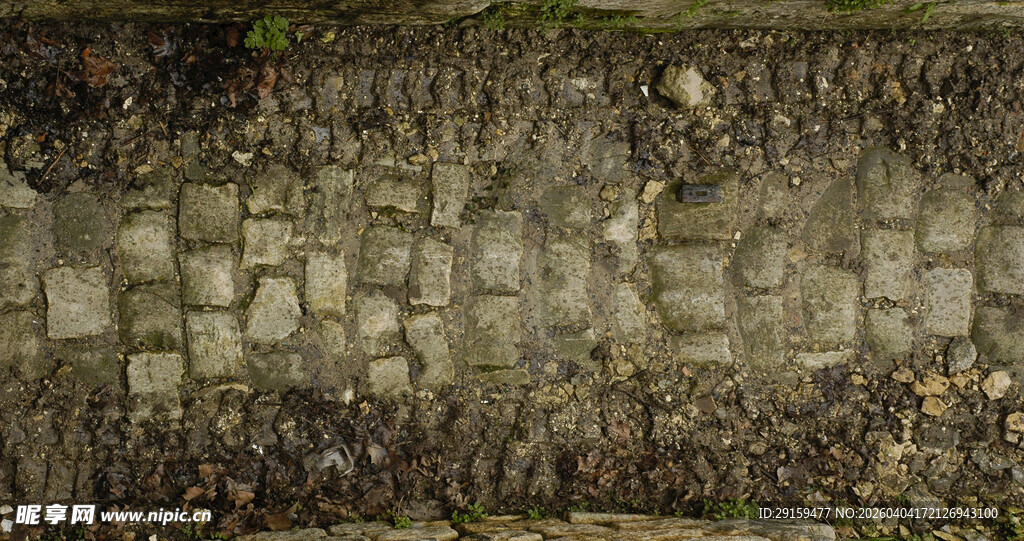 古朴石砌路面纹理