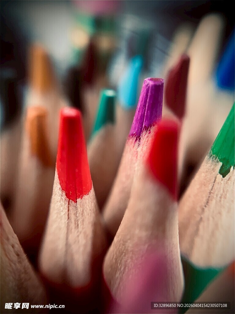 彩色铅笔笔尖特写