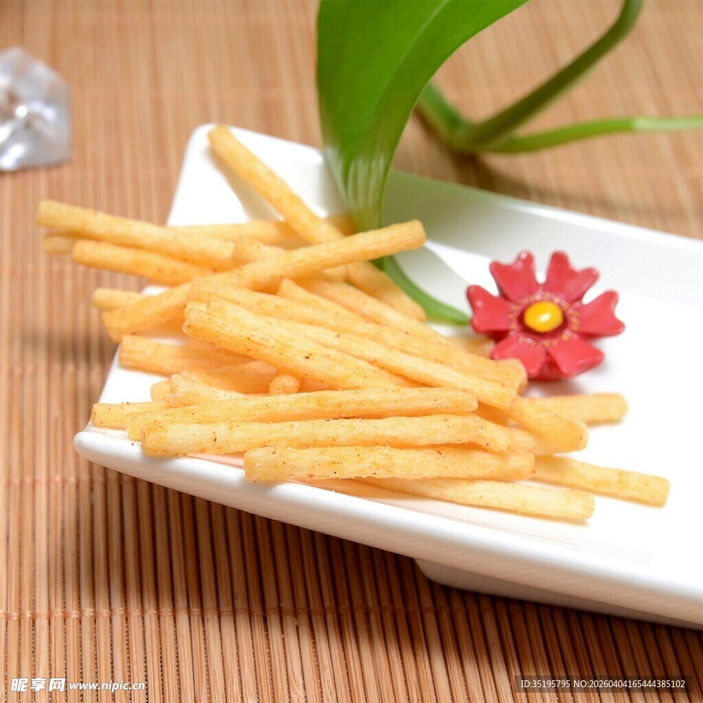 美味薯条摆盘装饰小花