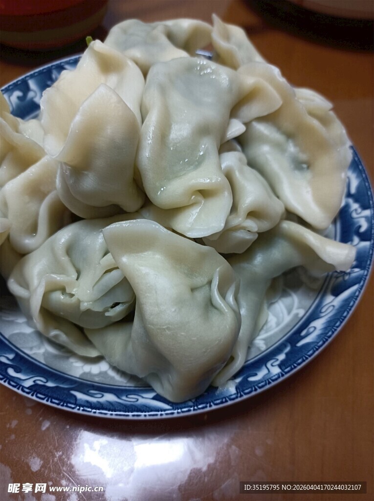 一盘美味饺子