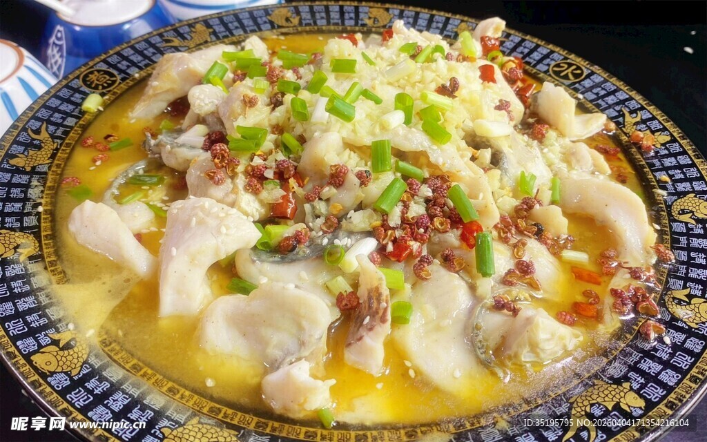 美味金汤酸菜鱼