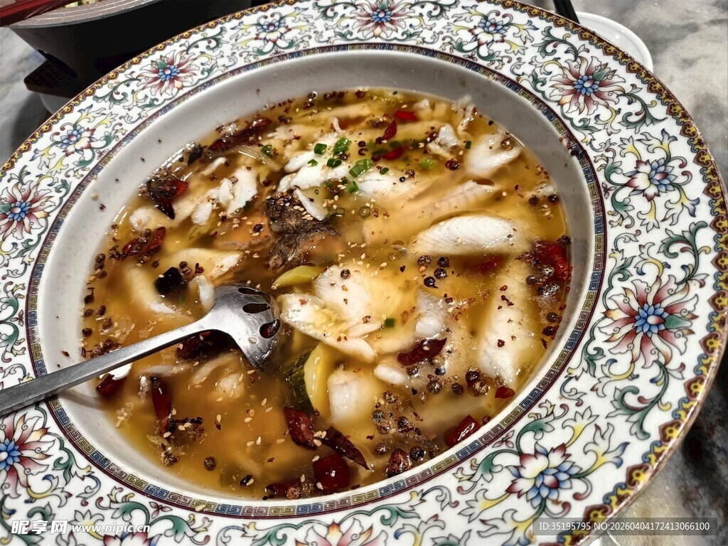 美味养生菌菇汤