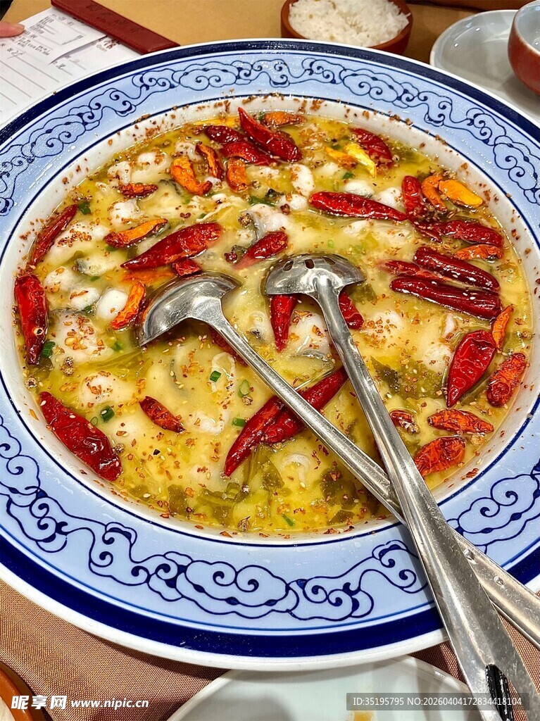 美味酸辣汤勺共品