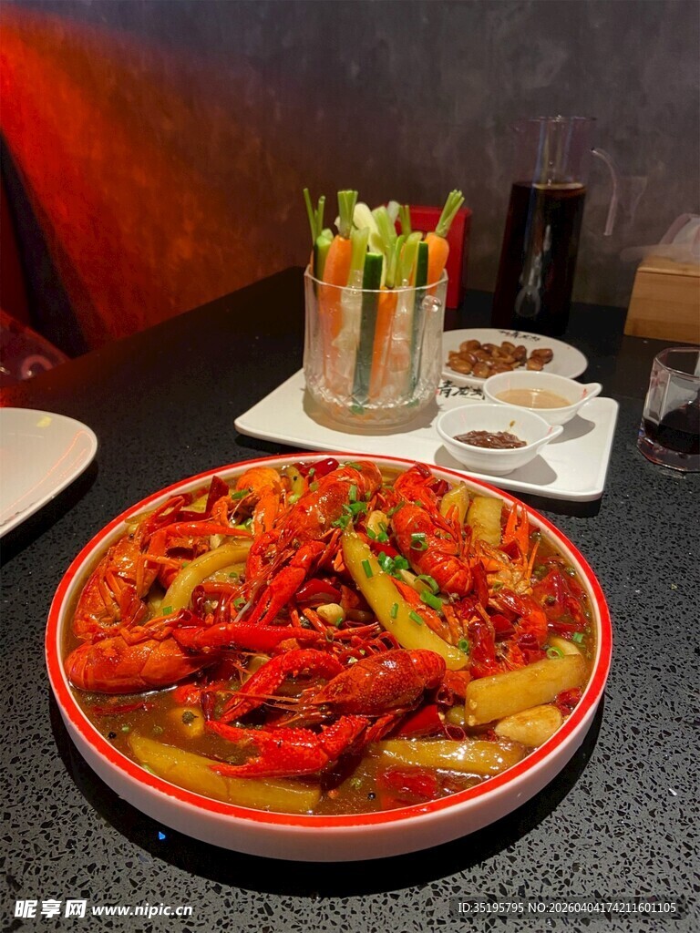 美味诱人的香辣小龙虾