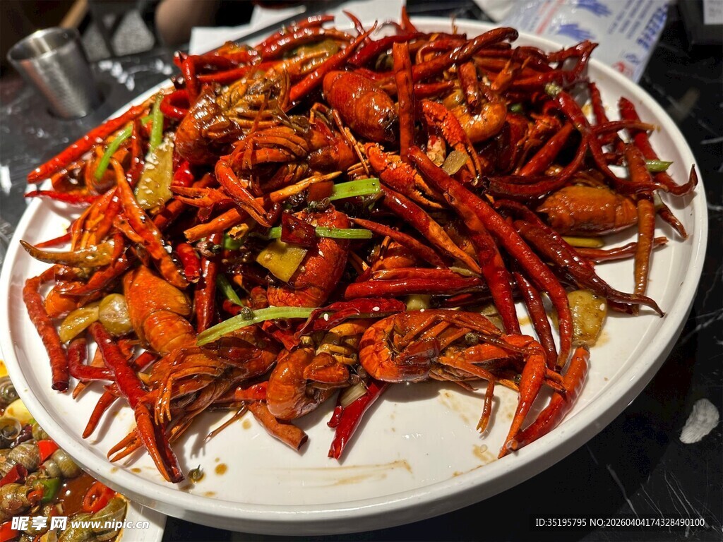 香辣诱人的美味小龙虾