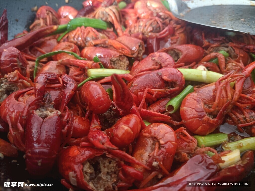 美味小龙虾鲜香诱人