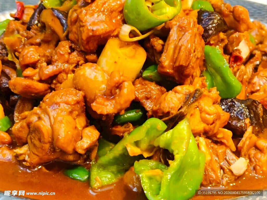 美味青椒炒鸡肉