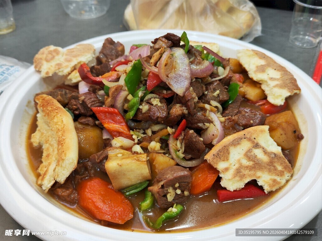 美味杂烩菜饼香四溢