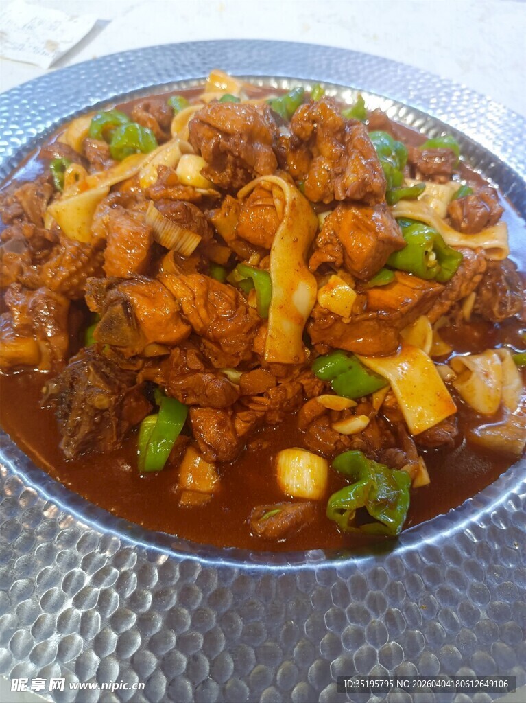 美味红烧菜肴诱人色泽