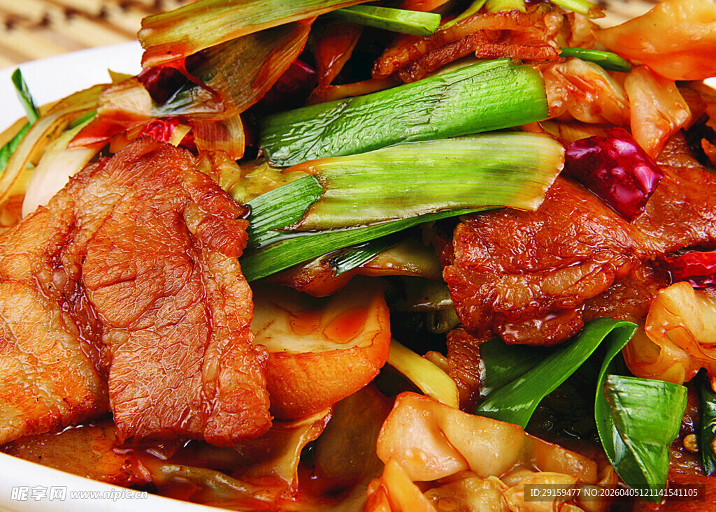美味炒牛肉配时蔬