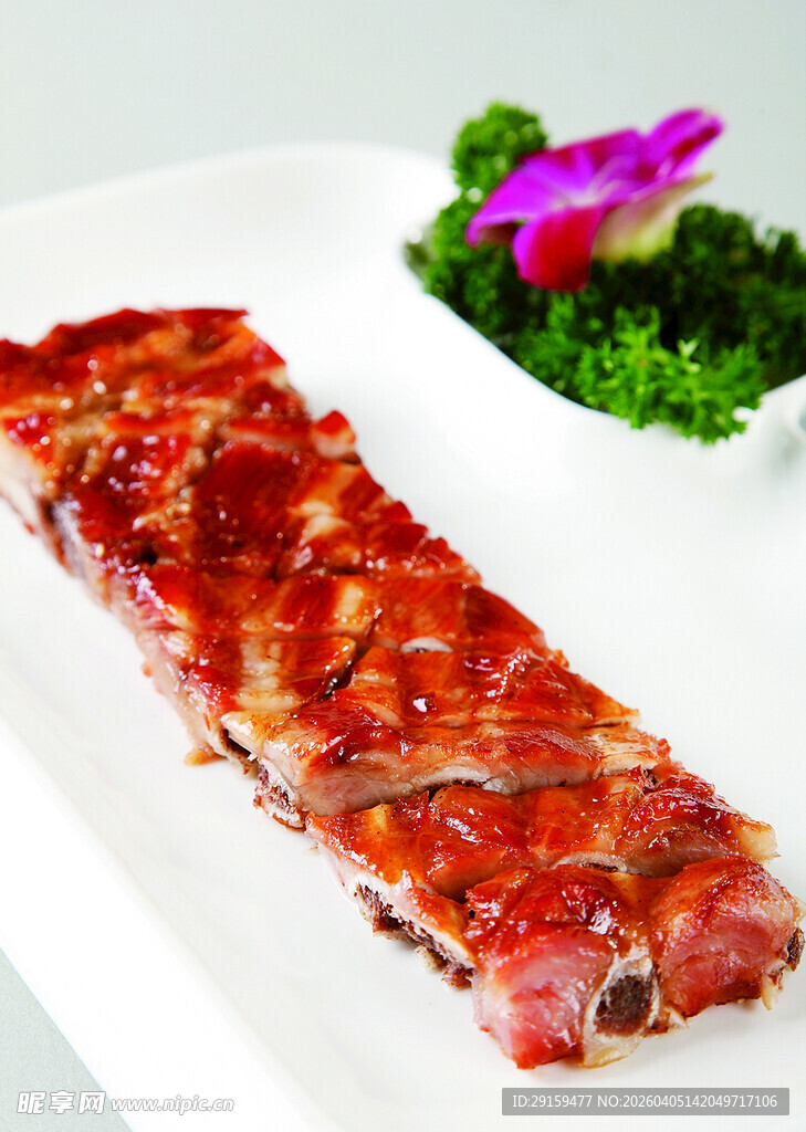 美味酱烤排骨