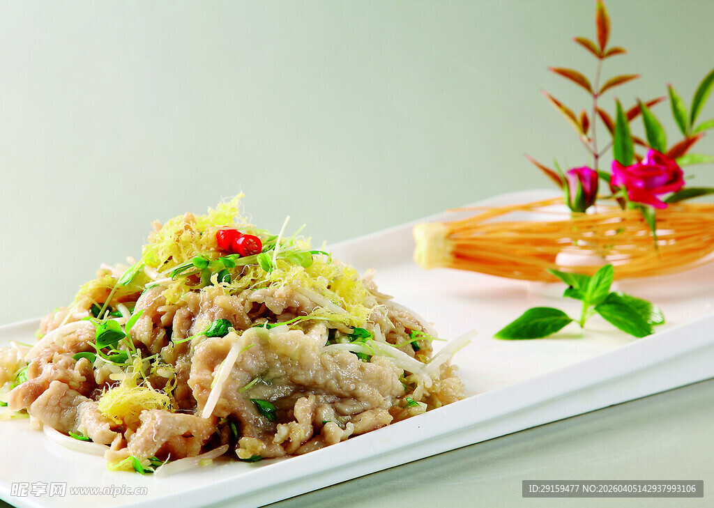 美味鸡肉炒饭摆盘精致