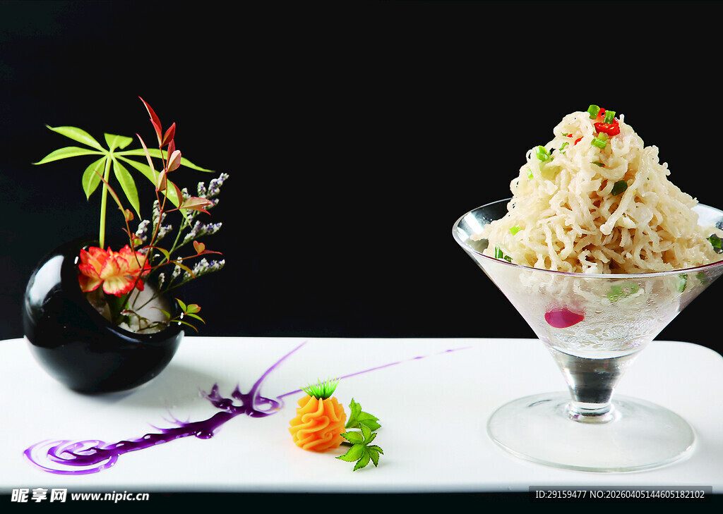 精致日式刨冰摆盘展示