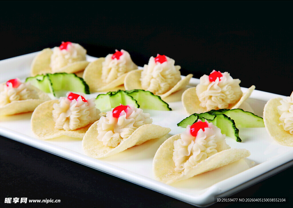 精致美味的中式点心拼盘