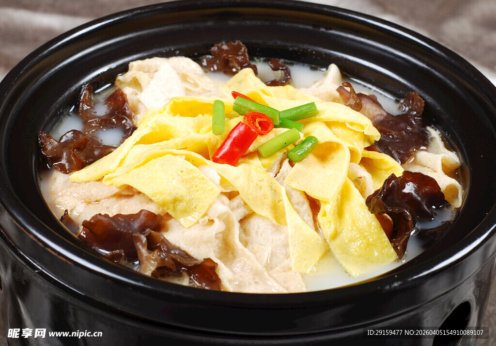 美味砂锅豆腐煲