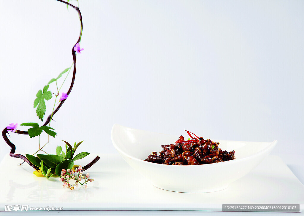 中式植物与干果摆盘