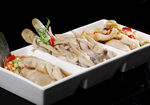 三格盘装美味海鲜拼盘