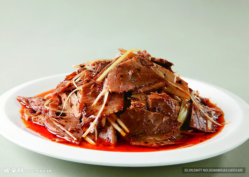 红油拌牛肉